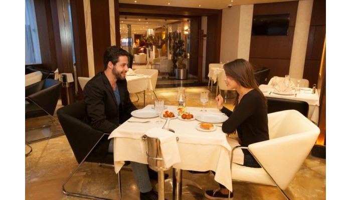 The Penthouse Suites Hotel poza 7